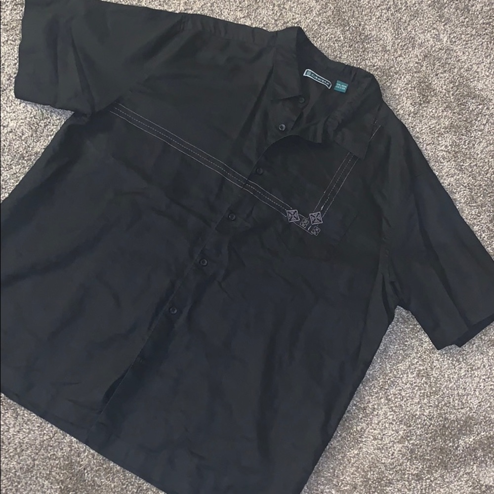 men’s black button down shirt